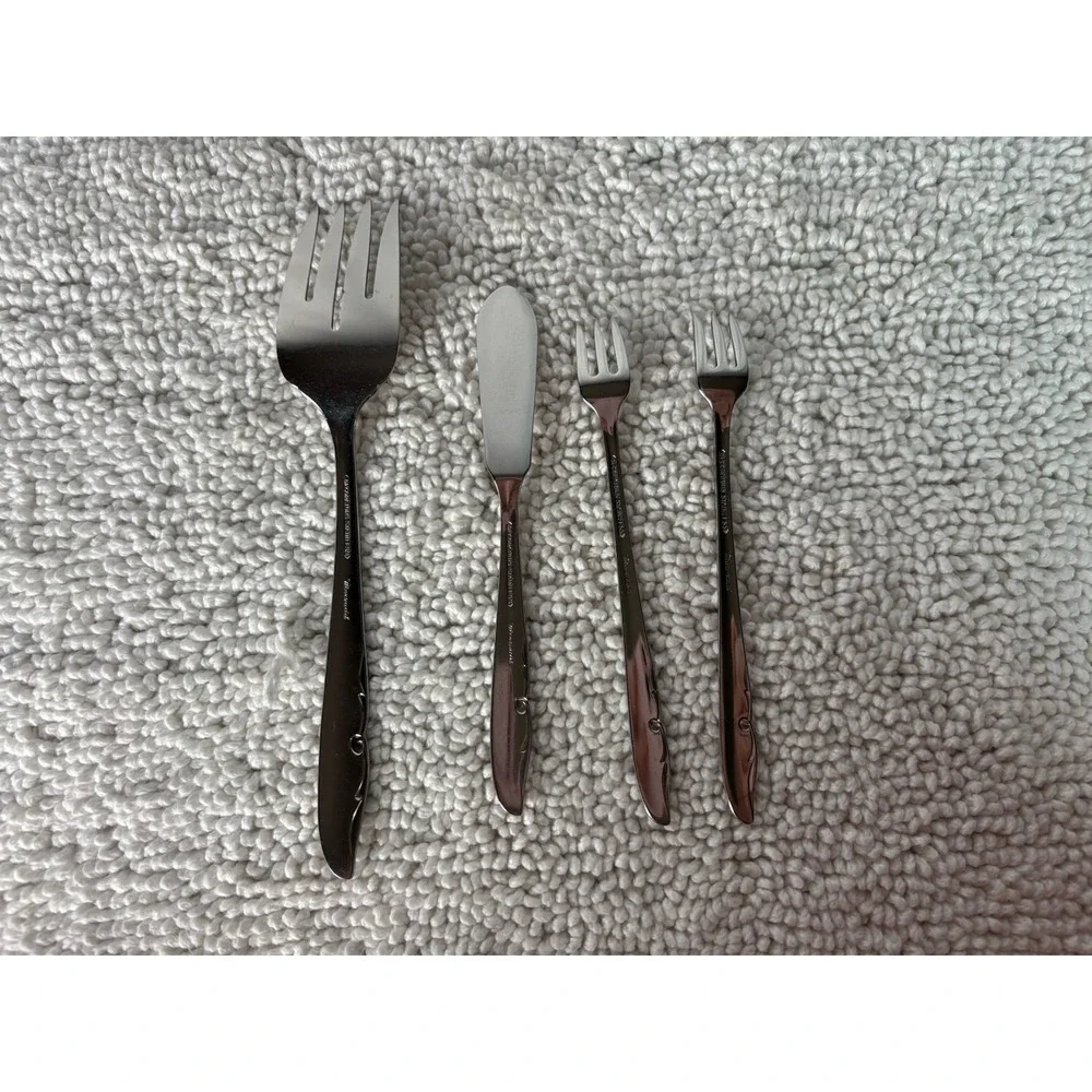 Oneida Mermaid Stainless Steel 4pc set Serving Fork, Butter Spreader, Olive Fork
